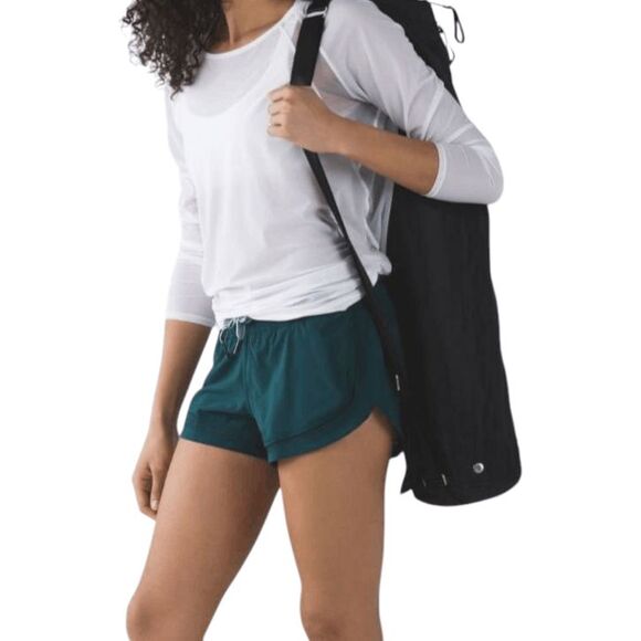 LULULEMON ATHLETICA Make A Move Short 'Deep Green ' Size 6 - Picture 2 of 7